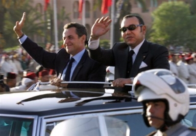 سكرتيرة ساركوزي لملك المغرب:وأنا ملكة انجلترا