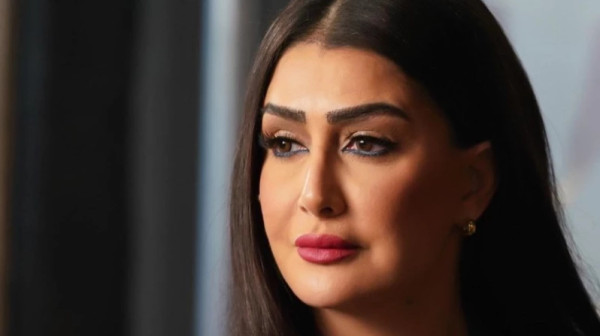بالصور.. غادة عبد الرازق تتألق بحقيبة سعرها خيالي