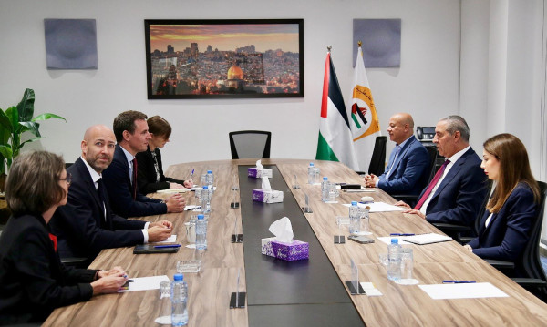 الشيخ يبحث مع وفد أوروبي وقف العدوان على غزة واعتداءات المستوطنين