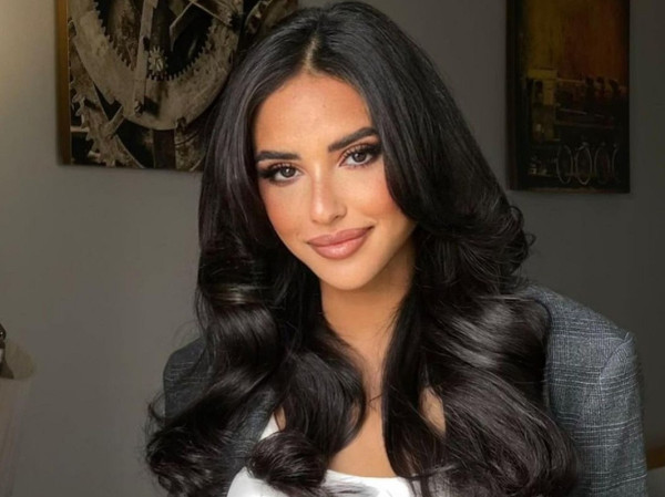 آية سماحة تكشف تفاصيل مؤثرة عن طفولتها وتعرضها للتحرش