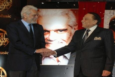 عادل إمام يعيش بقلق وحالة عصبية سيئة