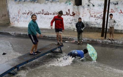 توقعات بحدوث كارثة في قطاع غزة بسبب هطول الامطار ..شاهد الصور