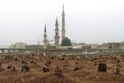 البقيع أشهر مقابر العالم الإسلامي وتحوي رفات ١٠ آلاف صحابي ودفن بها شيخ الأزهر