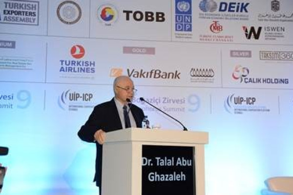 الولايات المتحدة المستقبلية بحاجة إلى عالم ضعيف