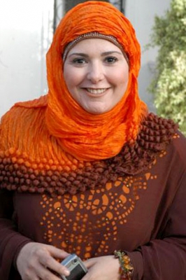 الغاء مسلسل الممثلة المحجبة صابرين بسبب شعرها المستعار