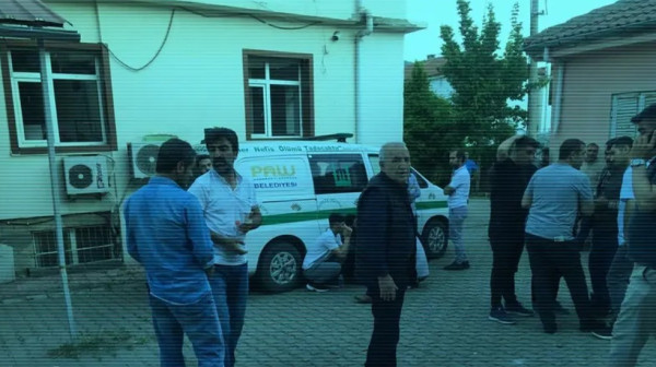 جريمة تهز تركيا.. مراهق يقتل والده ويصيب والدته بجروح خطيرة
