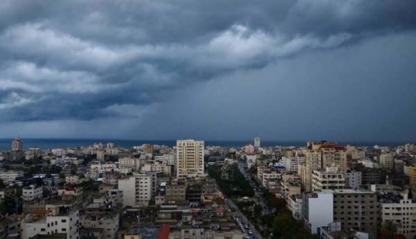 الطقس: منخفض جوي عميق يضرب الأراضي الفلسطينية