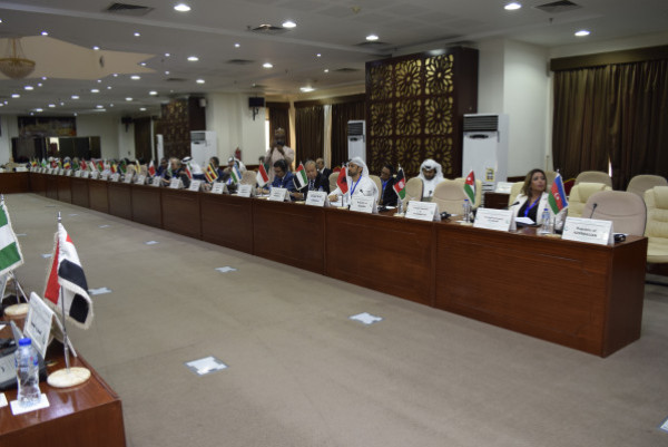 "التعاون الإسلامي" تطالب السويد والدنمارك بإجراءات رسمية لمنع تكرار تدنيس نسخ المصحف الشريف