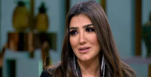 صورة.. مي عمر تشعل منصات التواصل بإطلالة أمام البحر