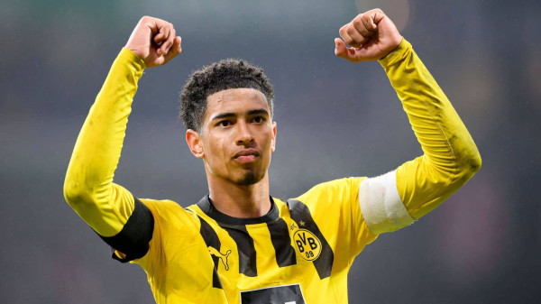 رسمياً.. ريال مدريد يعلن تعاقده مع بيلينجهام
