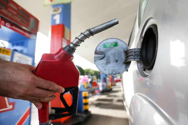رام الله: أسعار المحروقات والغاز لشهر يونيو