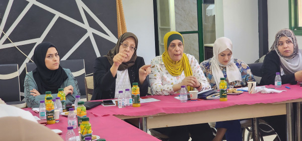 مركز الديمقراطية وحقوق العاملين ينفذ ثلاثة أيام دراسية حول مواءمة العمل مع الحياة الأسرية
