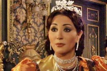 بواب عمارة وفاء عامر يهددها بالقتل أو دفع مبلغ مالي كبير