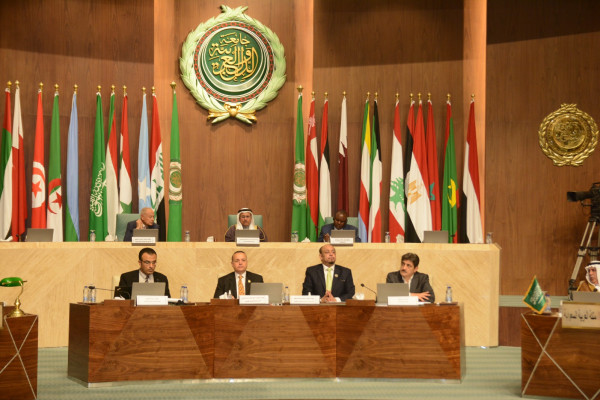 العسومي: مشكلة الأمن الغذائي العربي في مقدمة التحديات التي تشهدها المنطقة