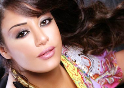 حسنا : ما عندي نفس اغني بسبب اوضاع غزة