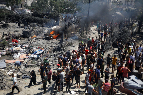 الرئاسة الفلسطينية: مجزرة المواصي استكمال لحرب الإبادة الجماعية والإدارة الأميركية تتحمل مسؤولية استمرار المجازر