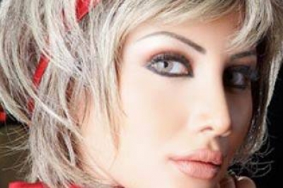 جيني إسبر كرمها مفتي سوريا بإهدائها مصحف أنساها مسيحيتها