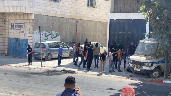 نابلس: إصابة شابين بالرصاص والعشرات بالاختناق خلال مواجهات مع الاحتلال في جالود