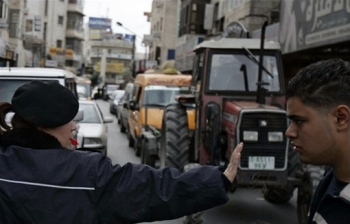 الشرطيات الفلسطينيات يتعرضن للتحرشات في الشوارع