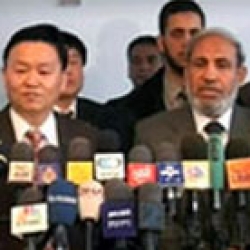 رجل المخابرات الصينية في رام الله توقع استلام حماس السلطة بعد وفاة عرفات