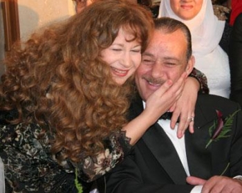 فاروق الفيشاوي يعود لزوجته السابقة سميّة الألفي