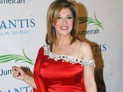 حرب فساتين النجمات تنتقل من القاهرة الى دبي