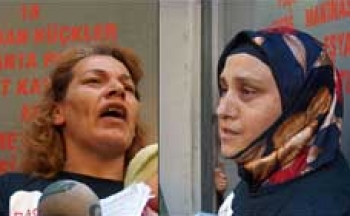 عاهرات تائبات بتركيا يؤسسن حزبا للمنبوذين