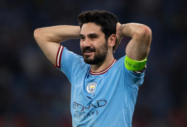 رسمياً.. برشلونة يعلن تعاقده مع جوندوجان