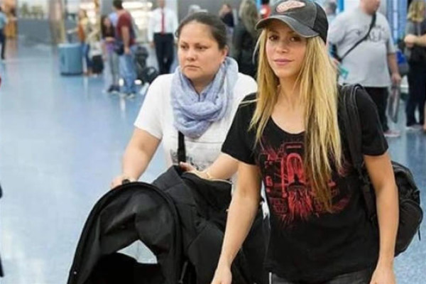 After being fired from Big, Shakira compensates her children’s nanny with a large sum of money and a song.