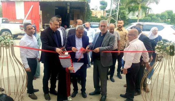 وزير الحكم المحلي يفتتح مشاريع بقيمة 6 مليون شيكل في قلقيلية