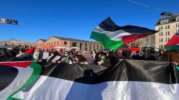 وقفات تضامنية لجاليتنا ومناصري فلسطين في الدنمارك تطالب الحكومة بالعمل للجم الاحتلال