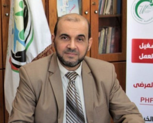 الصحة بغزة: إصابة مدير عام الصيدلة بالوزارة أشرف أبو مهادي برصاص قناصين