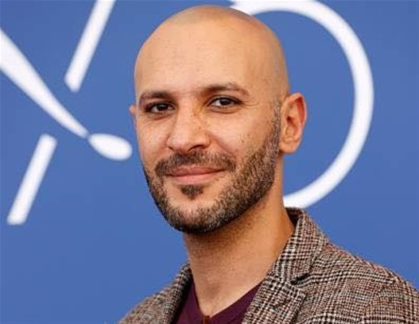 المخرج محمد دياب يؤكد ارتكابه خطأ بحق هذه الفنانة