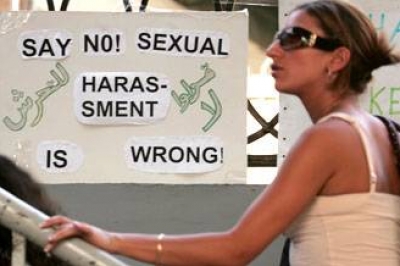 دراسة: أكثر من 80 % من المصريات يتعرضن للتحرش الجنسي