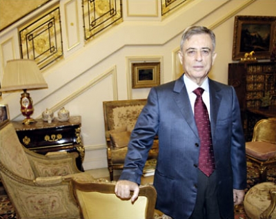 نزاع قضائي بين عائلة الحريري وخدام لإخراجه من القصر بباريس
