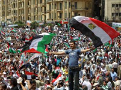 مصر تعزل سيناء لمنع وصول مشاركين فى يوم الزحف إلى فلسطين