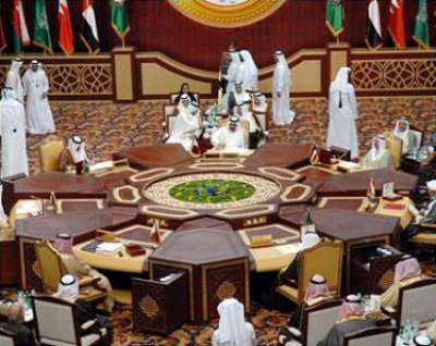 انتقاد إماراتي لتوسيع مجلس التعاون: قفزة سريعة مفاجئة ولغز لا تفسير له