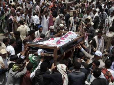 20 قتيلاً و150 جريحاً في تفريق الأمن اليمني لاعتصام ساحة الحرية