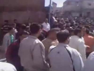 حقوقيون: سقوط 28 قتيلاً برصاص الأمن في مظاهرات جمعة العشائر بسوريا