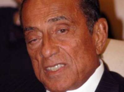 مصر تقبض على رجل الاعمال الهارب حسين سالم
