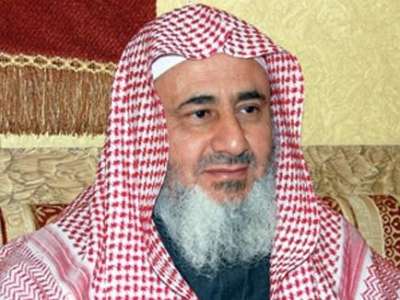 الشيخ العبيكان يُبيح سفر المرأة من دون محرم ويستغرب تناقض الرافضين