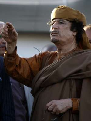 شلقم: عمر سليمان رجل ليبيا في مصر ..القذافي كان يدفع راتبا شهريا للرئيس التونسي واشترى طائرة لمبارك