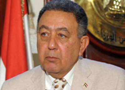 وزير الصحة بالحكومة المصرية الجديدة ينفي علاج مبارك على نفقة الدولة