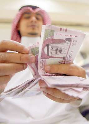 الداخلية السعودية تستفسر عن 153 قضية اشتباه مالي من وزارة التجارة