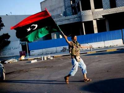 الثوار الليبيون يوقفون المعارك فى سرت وبنى وليد