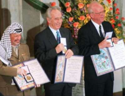 العرب هم الاقل فوزا بجائزة نوبل:خمسة من العرب فقط فازوا بالجائزة من بين 813  واسرة فرنسية حصلت على الجائزة خمس مرات