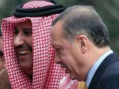 حمد بن جاسم يتعهد لأردوغان بدفع تكاليف الحرب على سوريا .. ويحذر قادة الخليج من الفشل في اسقاط نظام الأسد