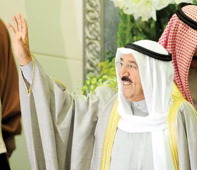 الكويت: الأمير يدعو للوحدة.. وانتخاب السعدون رئيسا للمجلس