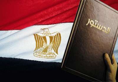 مصر: "تأسيسية الدستور" مناصفة من داخل البرلمان وخارجه