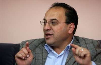 رام الله: نقابة الموظفين تعلن تقليص ساعات الدوام بسبب عدم تنفيذ الحكومة للاتفاق